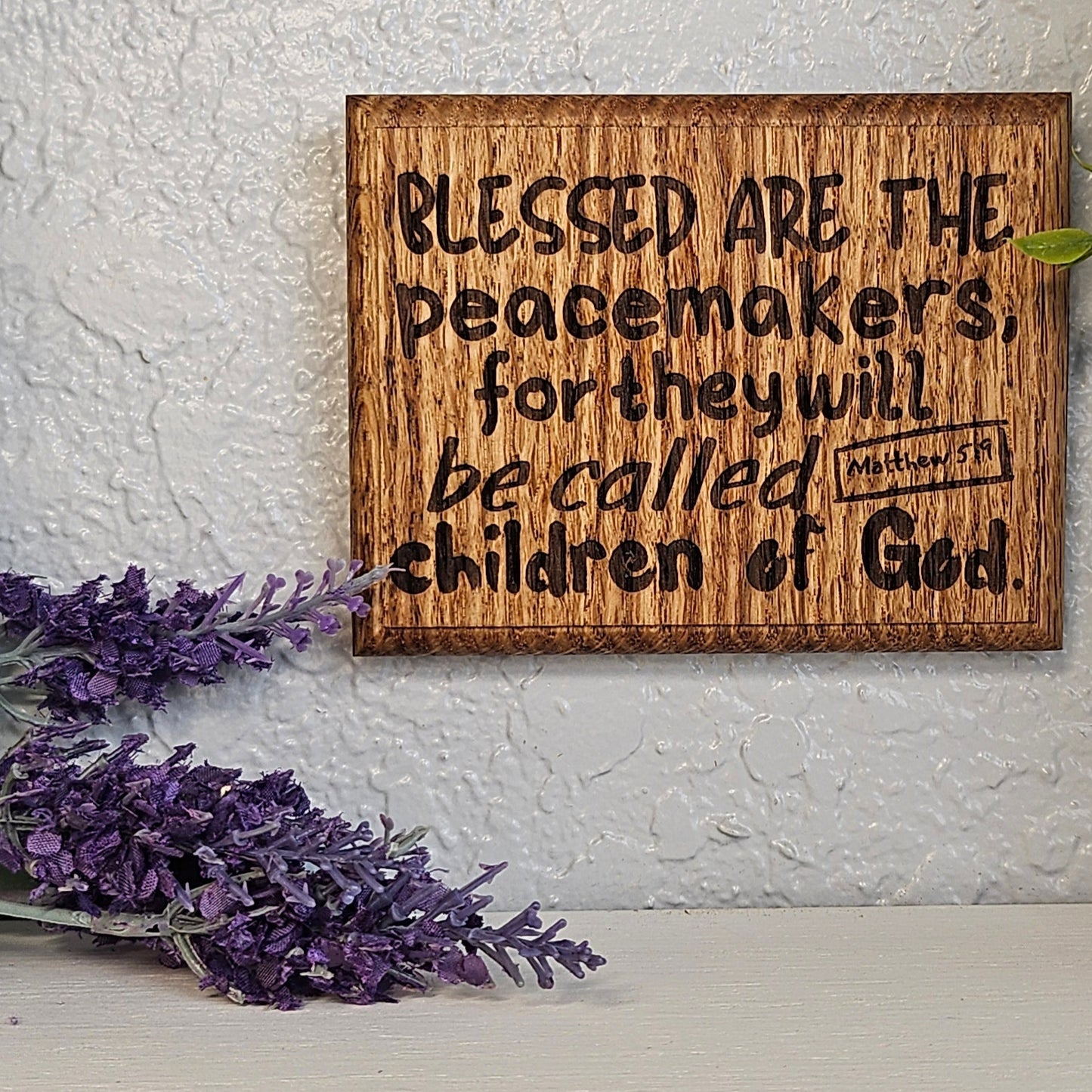 Mini oak plaque from reclaimed pallet hardwood displaying Bible verse Matthew 5:9 - Christian gift ideas, scripture wall art