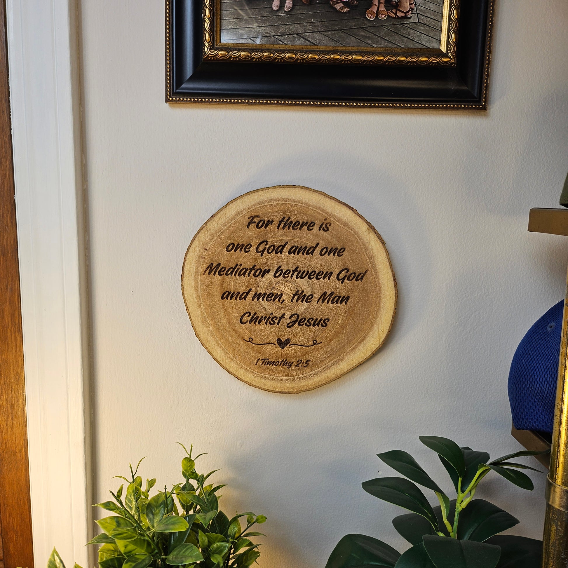 9 inch wood Slice of Scripture piece of Bible verse wall art displaying 1 Timothy 2:5 - Christian decorative art home decor
